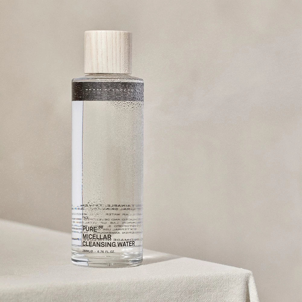 PURE MICELLAR CLEANSING WATER