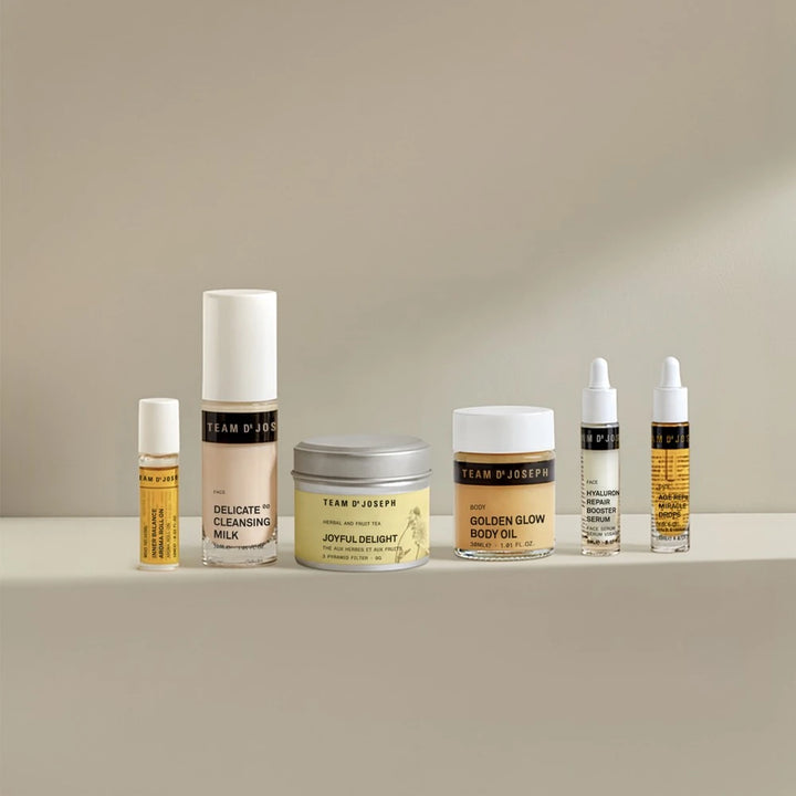 ANNIVERSARY POUCH "40 YEARS OF SKIN HEALTH"