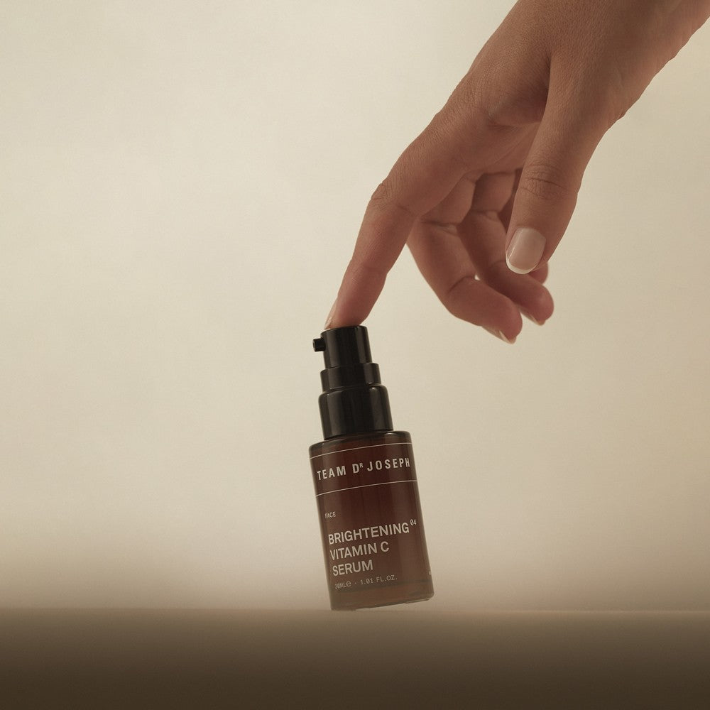 BRIGHTENING VITAMIN C SERUM